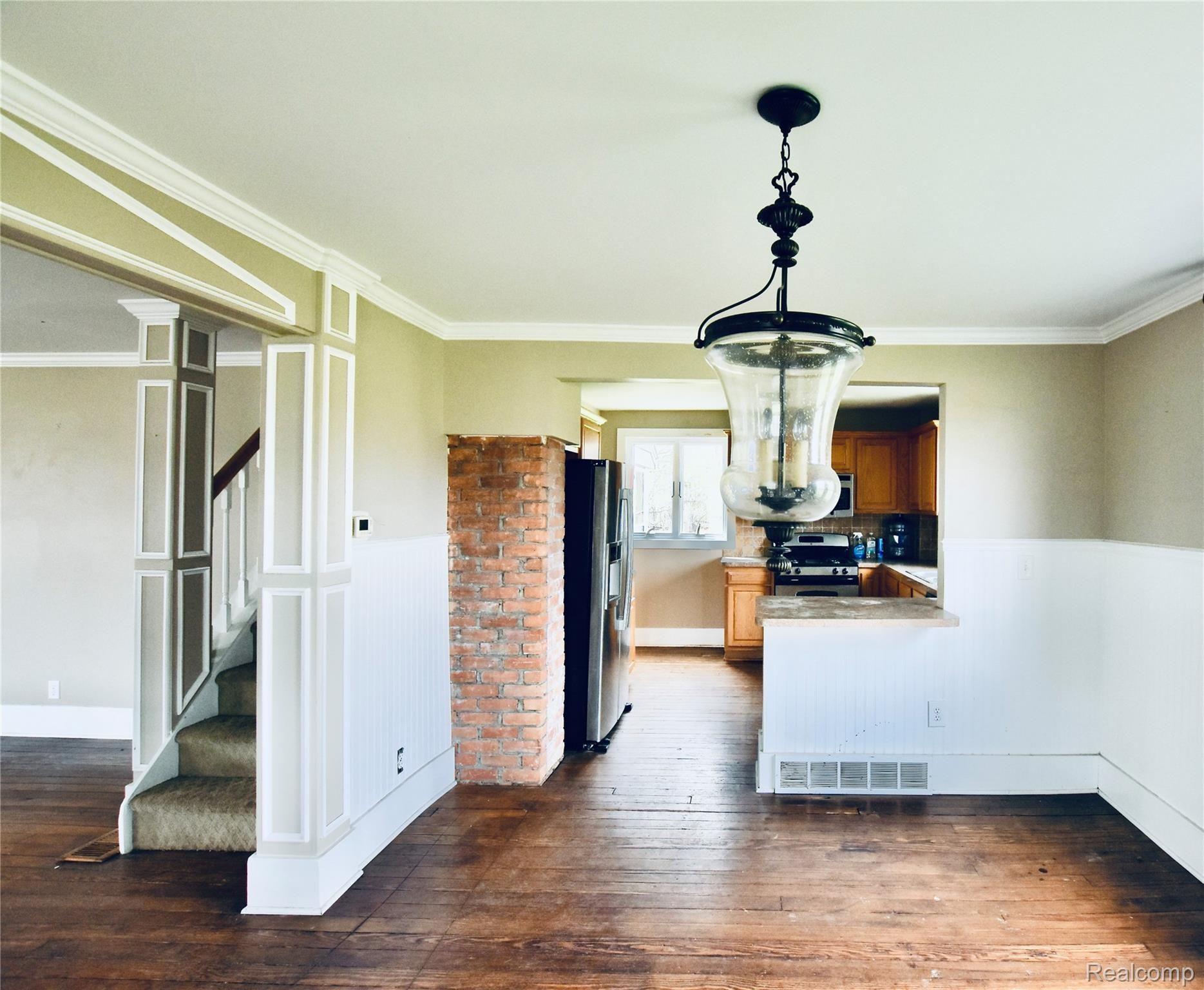 4286 Denton Road Canton, MI 48188 - Photo 7 of 23 DSC_0857.JPG
