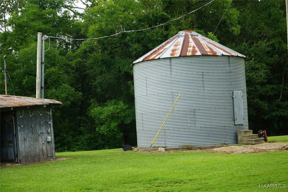 686 Pugh Road Mathews, AL 36052 - Photo 5 of 24 Gallery Image 5
