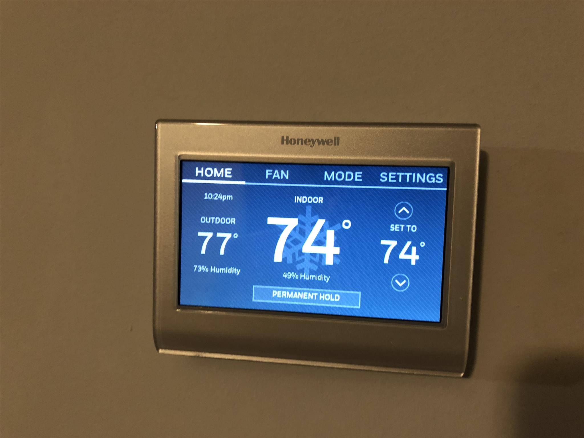 311 Goose Creek Road Alexandria, TN 37012 - Photo 20 of 22 New Honeywell thermostat to better help you control your heating and cooling costs