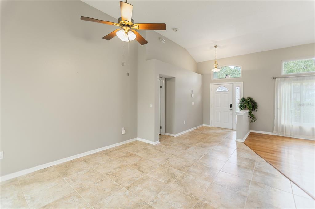28402 Openfield Loop Wesley Chapel, FL 33543 - Photo 11 of 55 Gallery Image 11