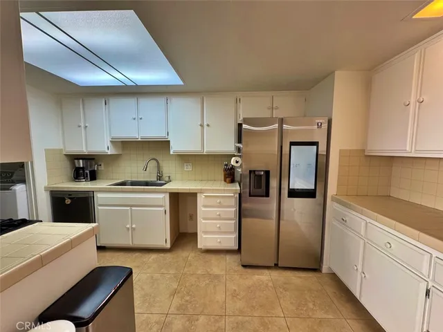 a close view of washer and dryer