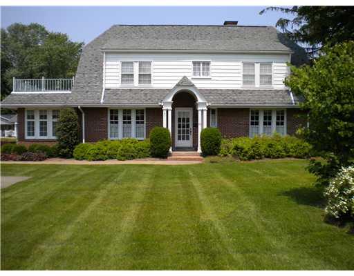 110 Manor Road Delmont, PA 15626 - Photo 1 of 15 Exterior Front.