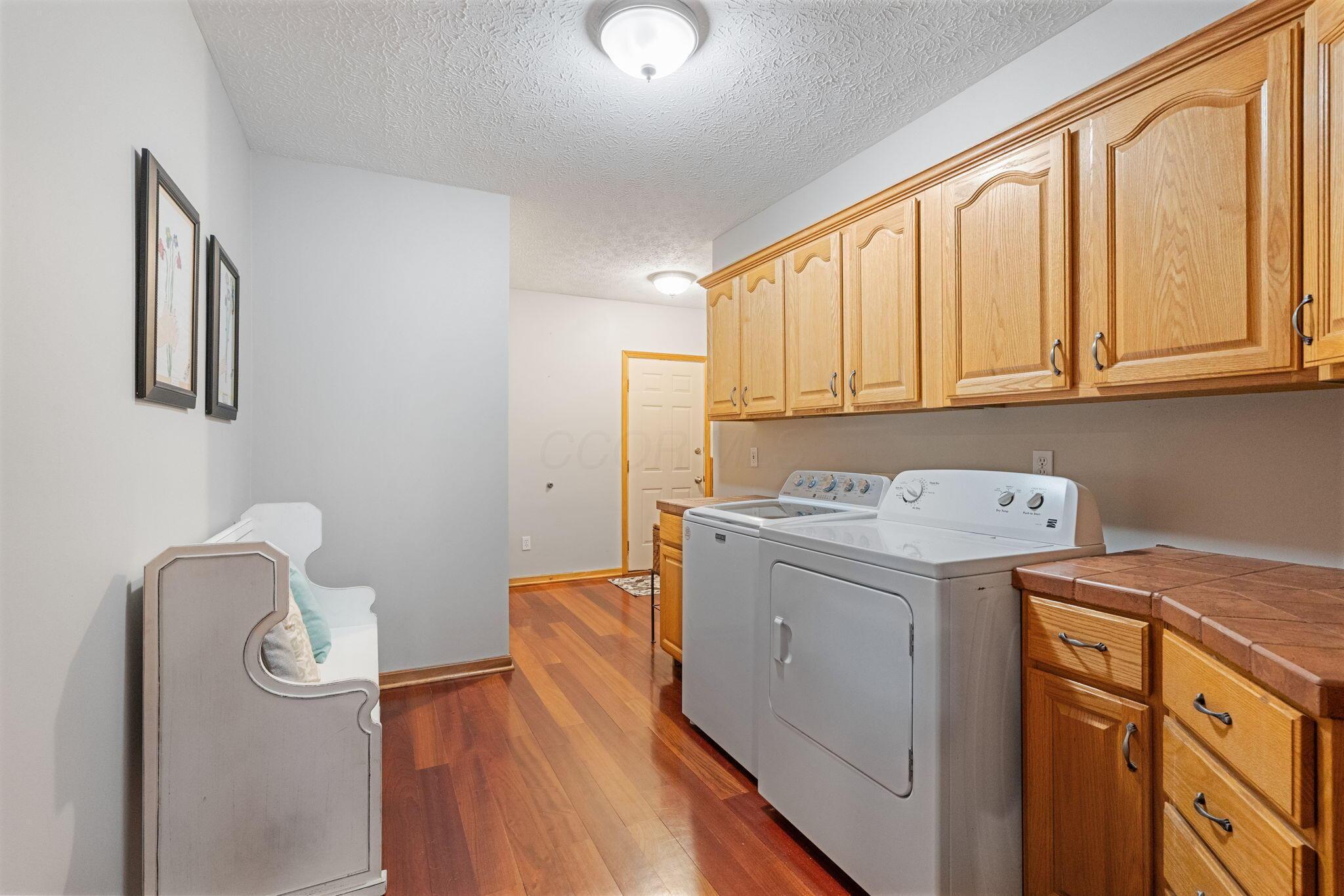 12907 Woodtown Road Galena, OH 43021 - Photo 48 of 117 Laundry