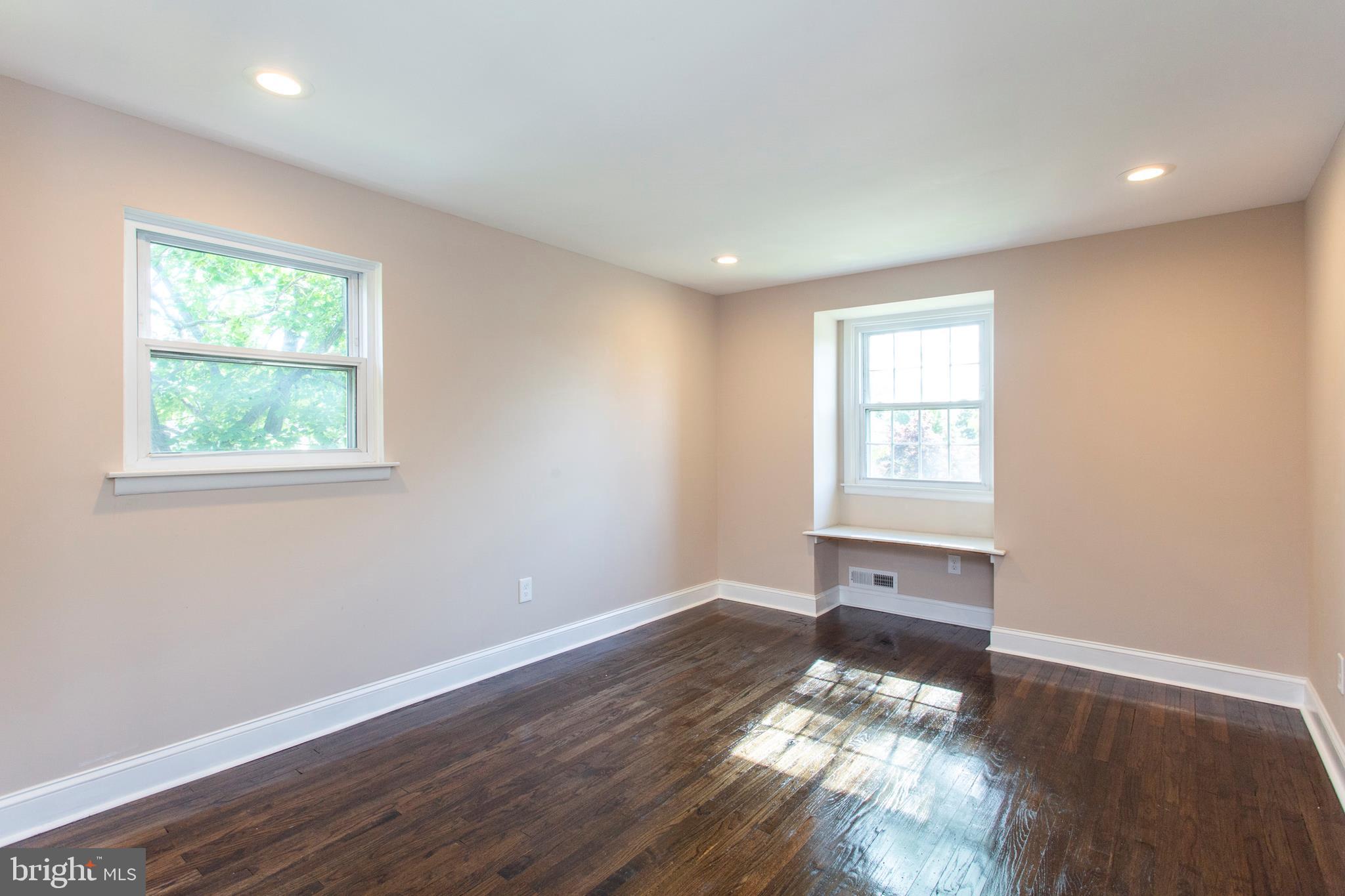 28 Candlestick Road Clementon, NJ 08021 - Photo 15 of 25 Bedroom 2