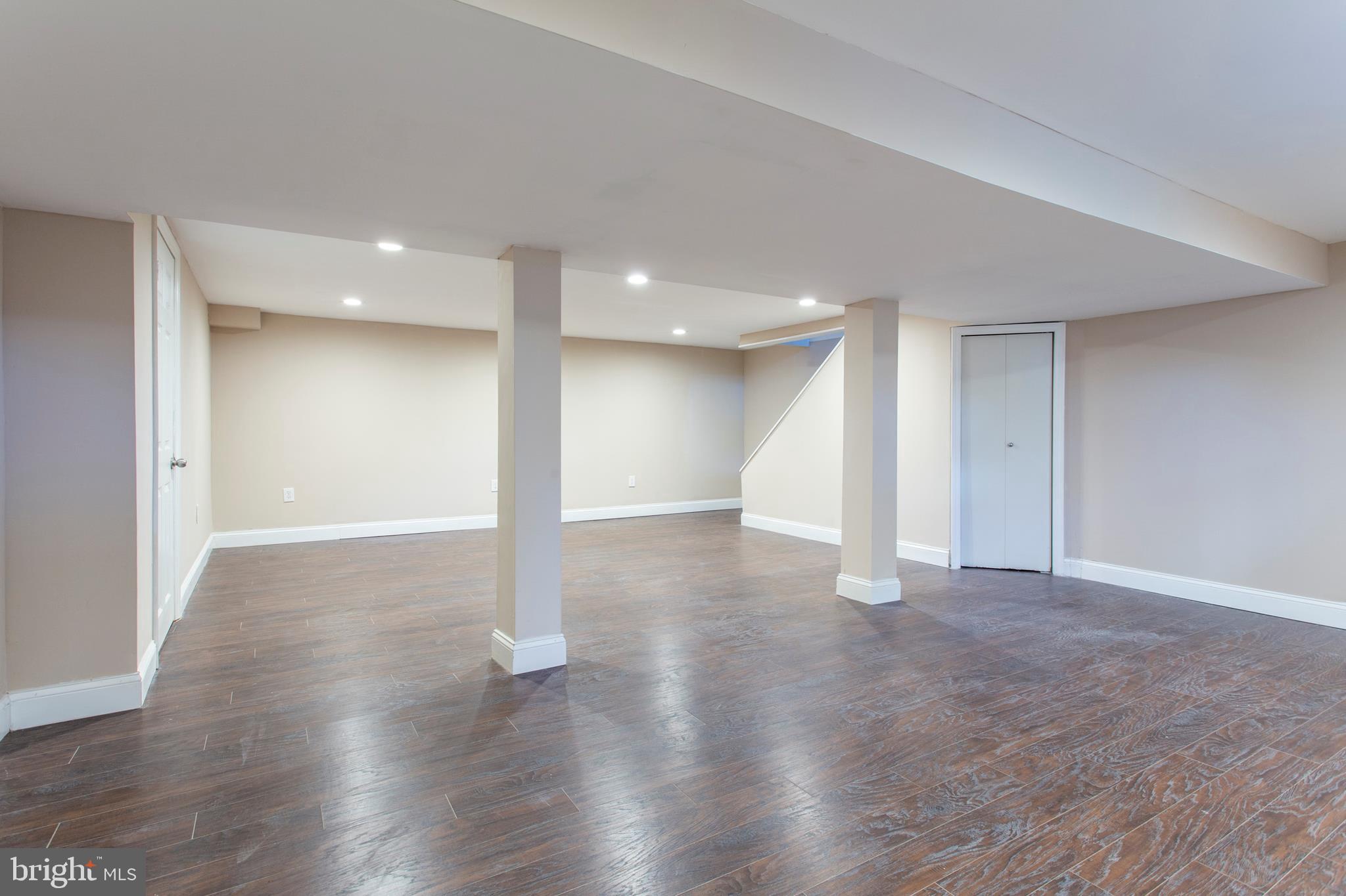 28 Candlestick Road Clementon, NJ 08021 - Photo 21 of 25 Finished Basement