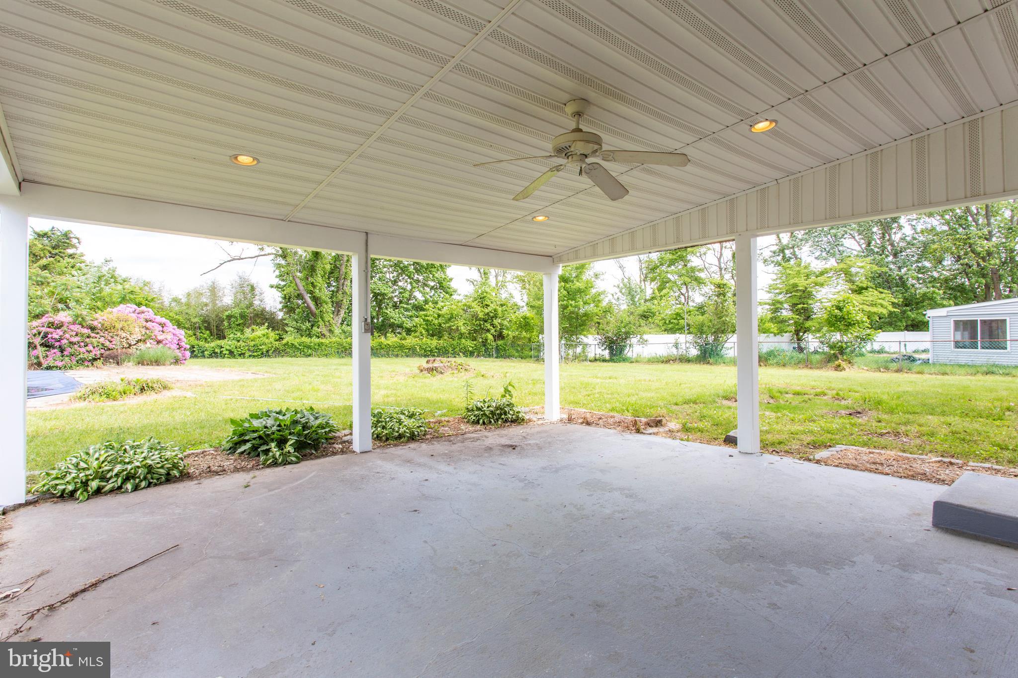 28 Candlestick Road Clementon, NJ 08021 - Photo 23 of 25 Covered Patio