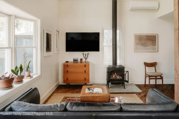$629,000 | 203 Reynolds Road, Woodstock, NY 12498