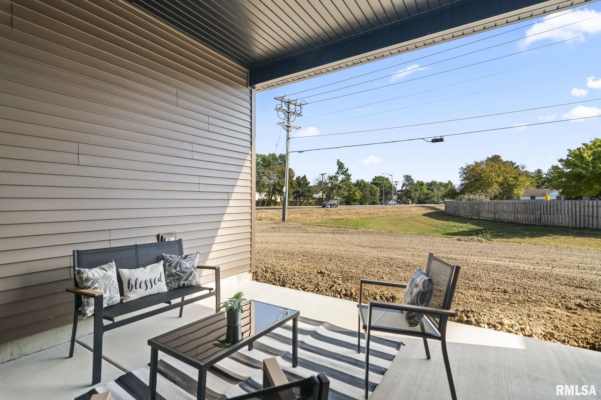 3200 Greenbriar Drive Springfield, IL 62711 - Photo 35 of 39