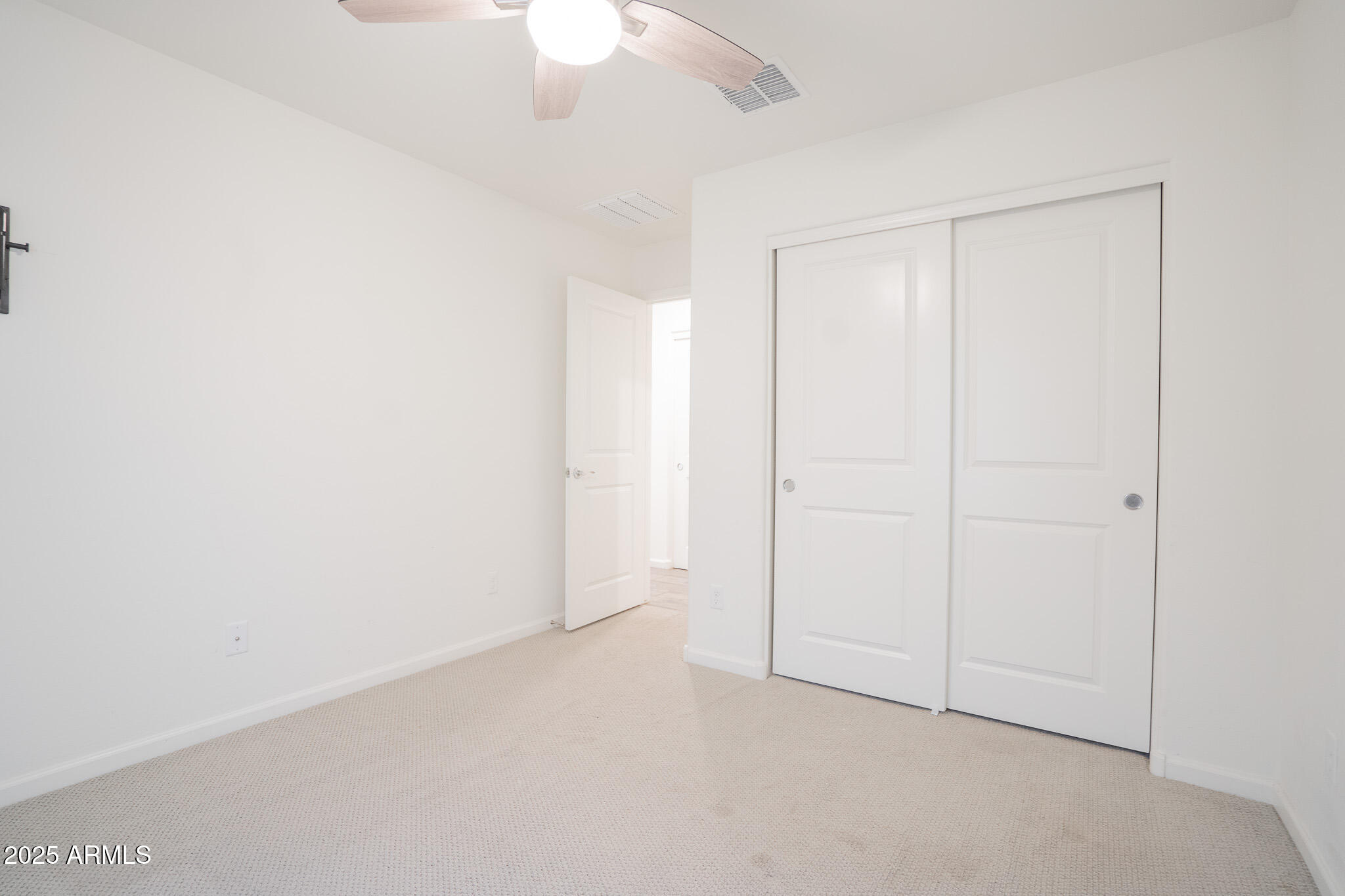 3417 West Alta Vista Road Phoenix, AZ 85041 - Photo 13 of 33 DSC05705