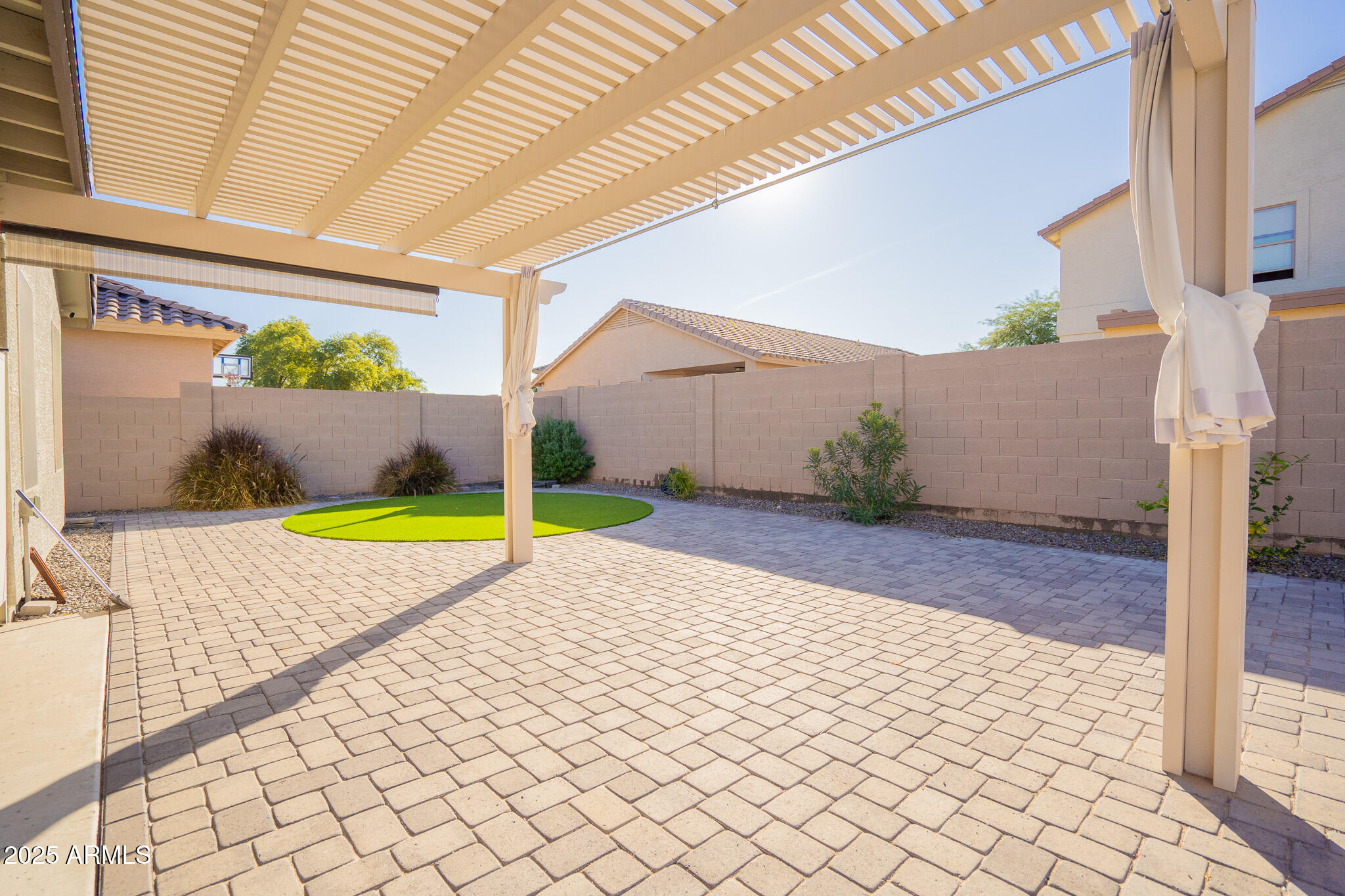 3417 West Alta Vista Road Phoenix, AZ 85041 - Photo 25 of 33 DSC05745