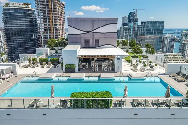 $7,500 | 1010 Brickell Avenue, Unit 4203, Miami, FL 33131