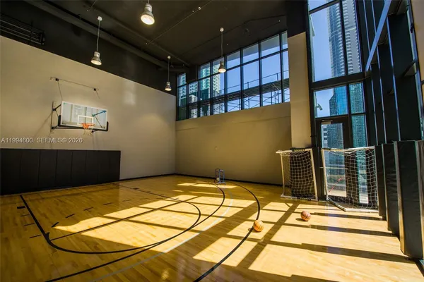 $7,500 | 1010 Brickell Avenue, Unit 4203, Miami, FL 33131