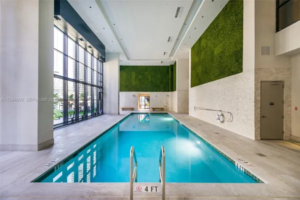 $7,500 | 1010 Brickell Avenue, Unit 4203, Miami, FL 33131