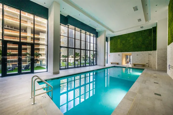 $7,500 | 1010 Brickell Avenue, Unit 4203, Miami, FL 33131