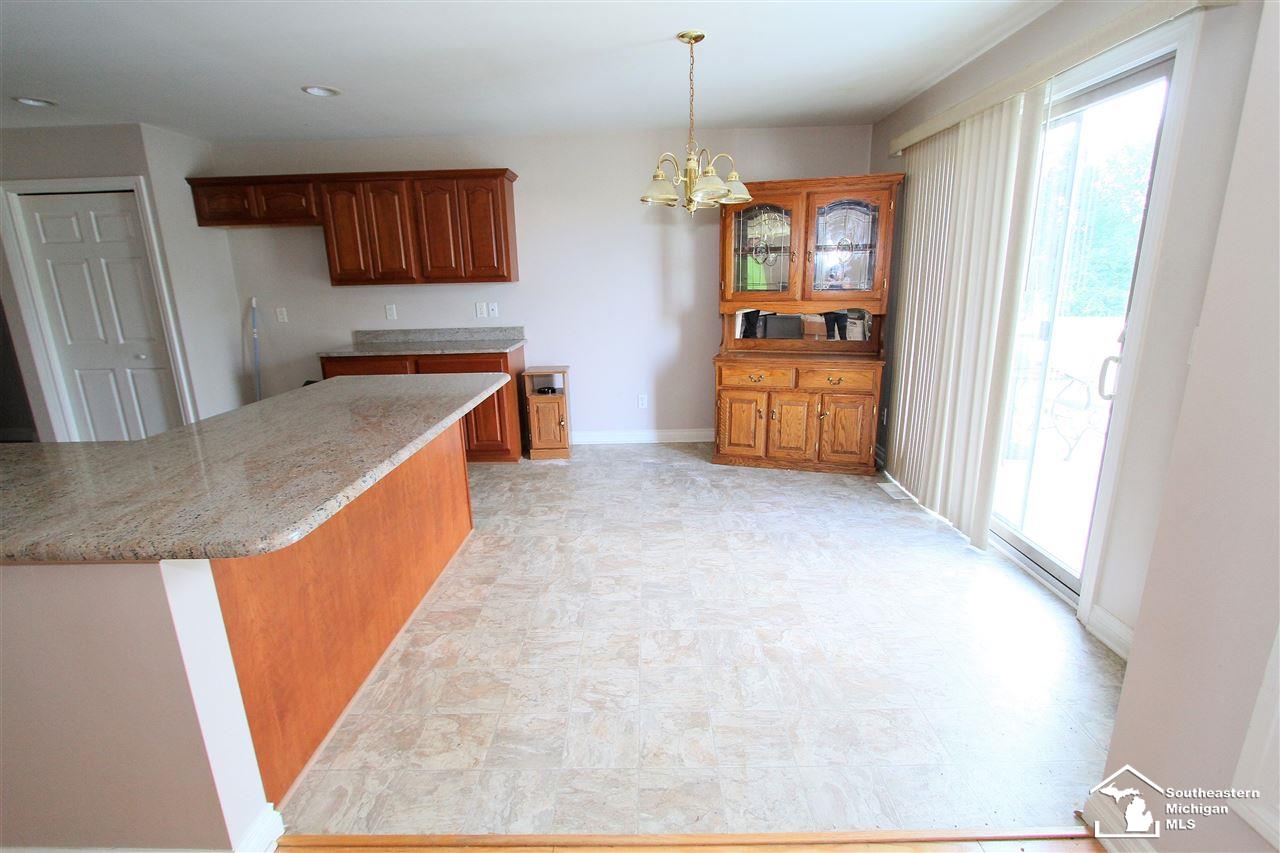 399 Rabbit Run Road Carleton, MI 48117 - Photo 9 of 21