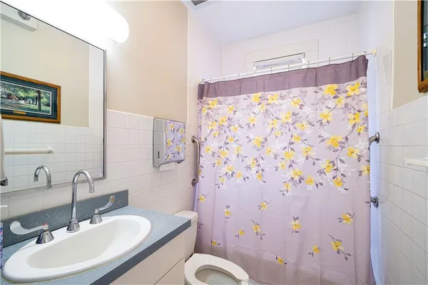 $269,900 | 528 North 8th Street, St. Joseph, MO 64501