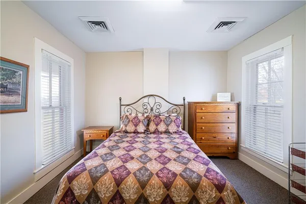 $269,900 | 528 North 8th Street, St. Joseph, MO 64501