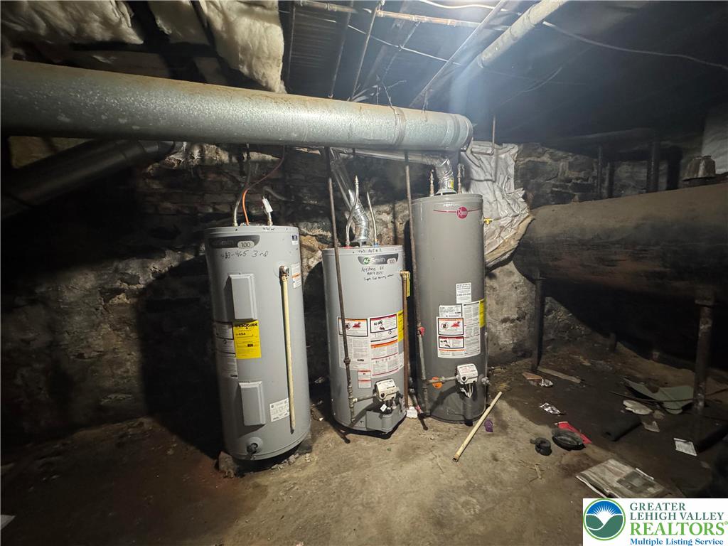 463 Montclair Avenue Bethlehem, PA 18015 - Photo 29 of 29 a view of a room with gym equipment