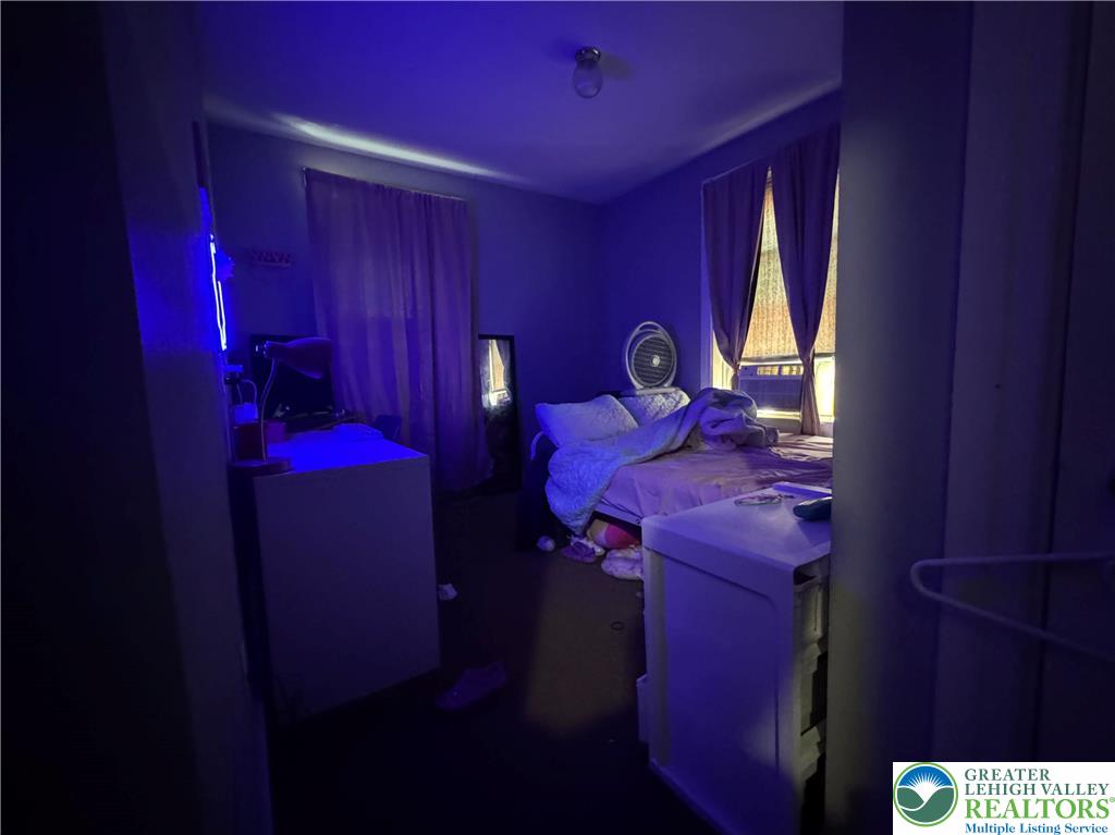 463 Montclair Avenue Bethlehem, PA 18015 - Photo 5 of 29 a view of a room with a refrigerator