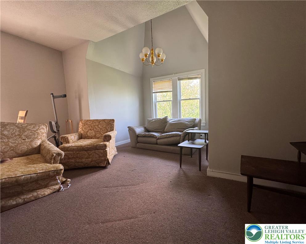 463 Montclair Avenue Bethlehem, PA 18015 - Photo 10 of 29 465-3