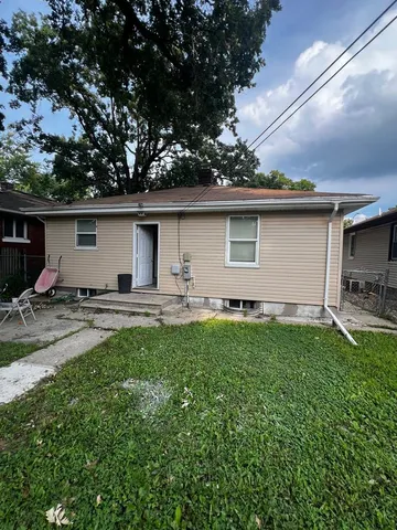 $250,000 | 411 South May Street, Joliet, IL 60436