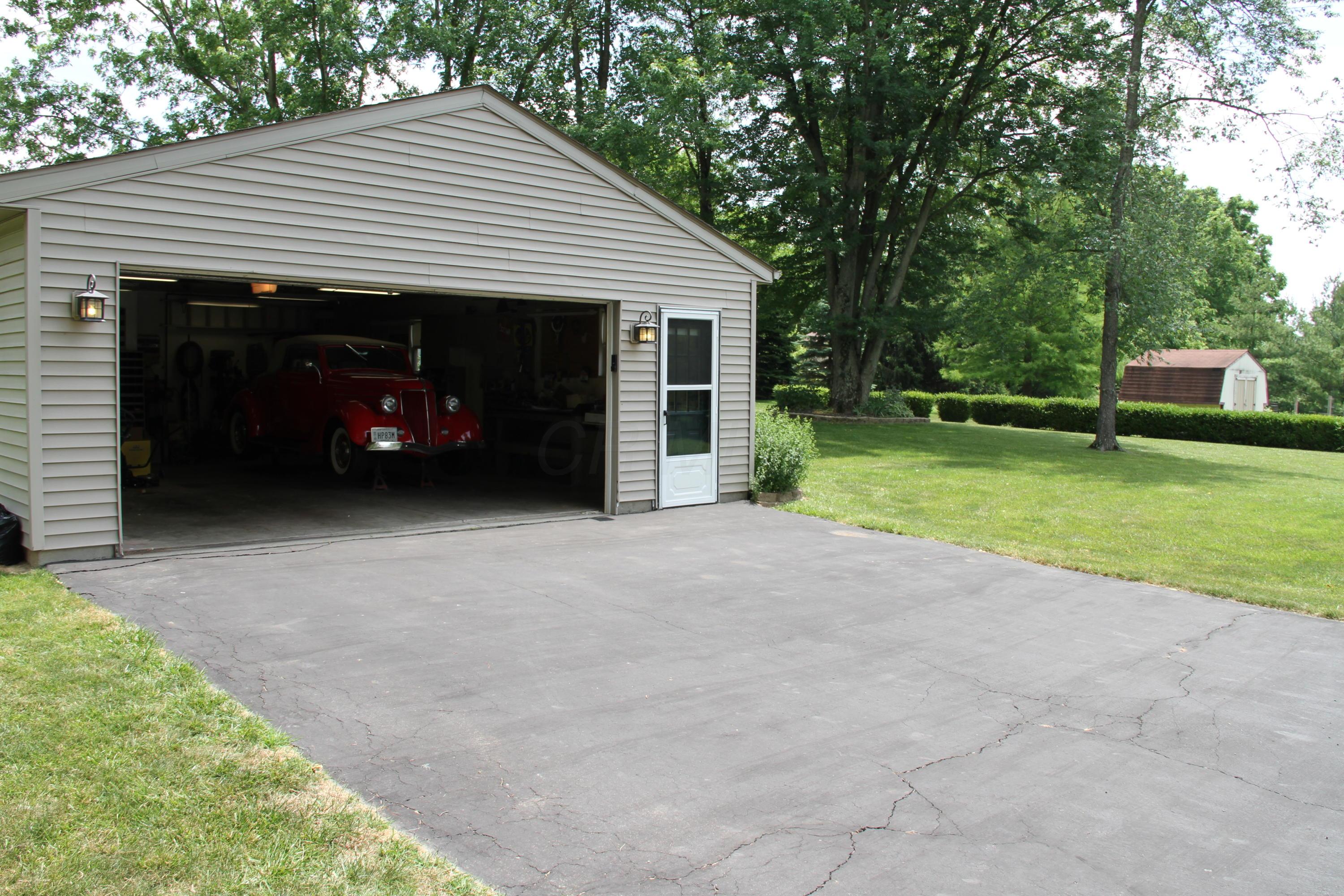 4549 Watkins Road Southwest Pataskala, OH 43062 - Photo 26 of 30 Gallery Image 26