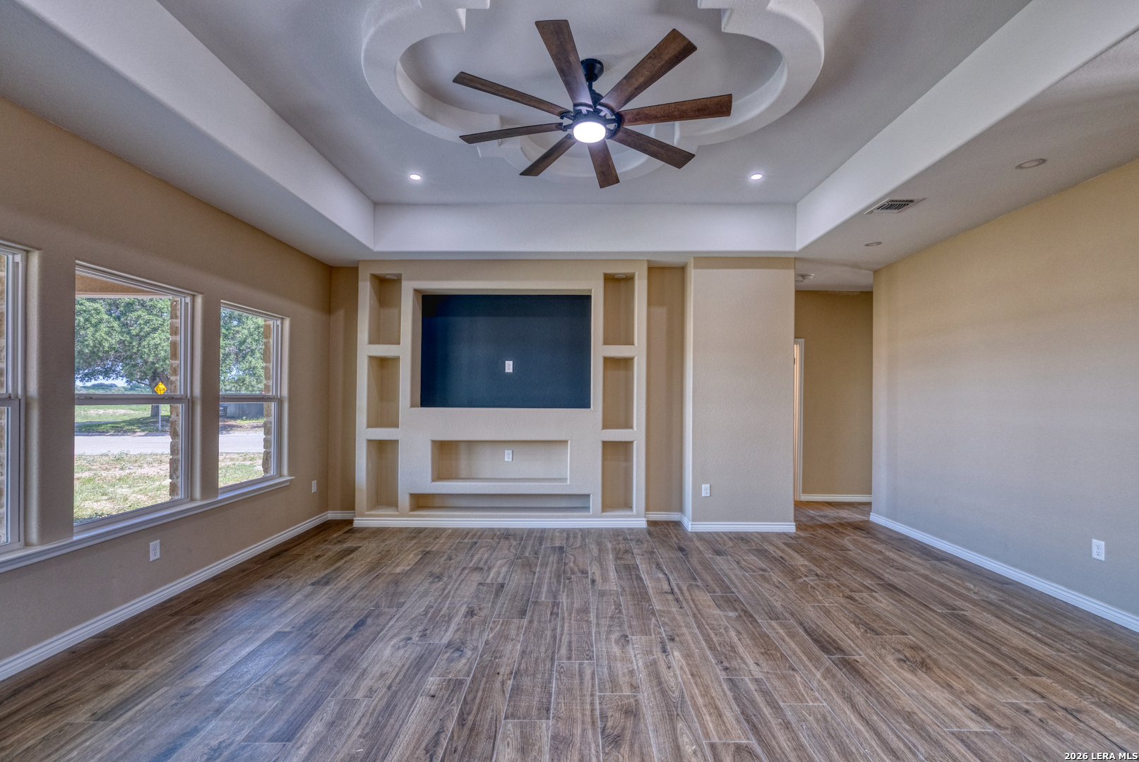 2 Hope Place Uvalde, TX 78801 - Photo 10 of 36