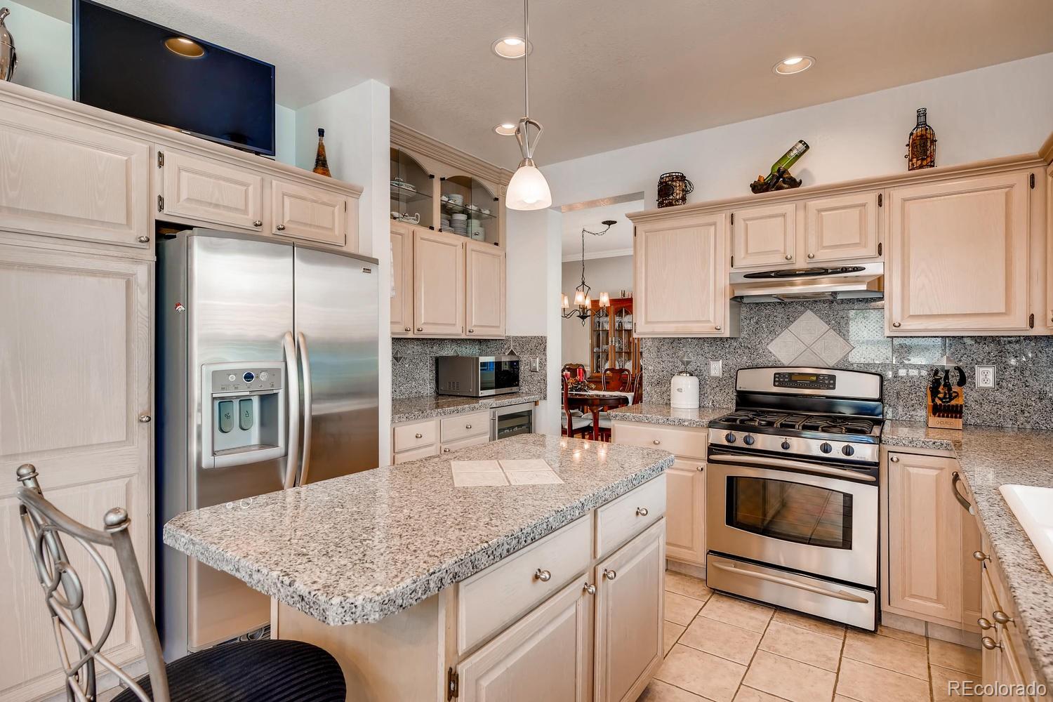 7009 Townsend Drive Highlands Ranch, CO 80130 - Photo 6 of 35 Gallery Image 6