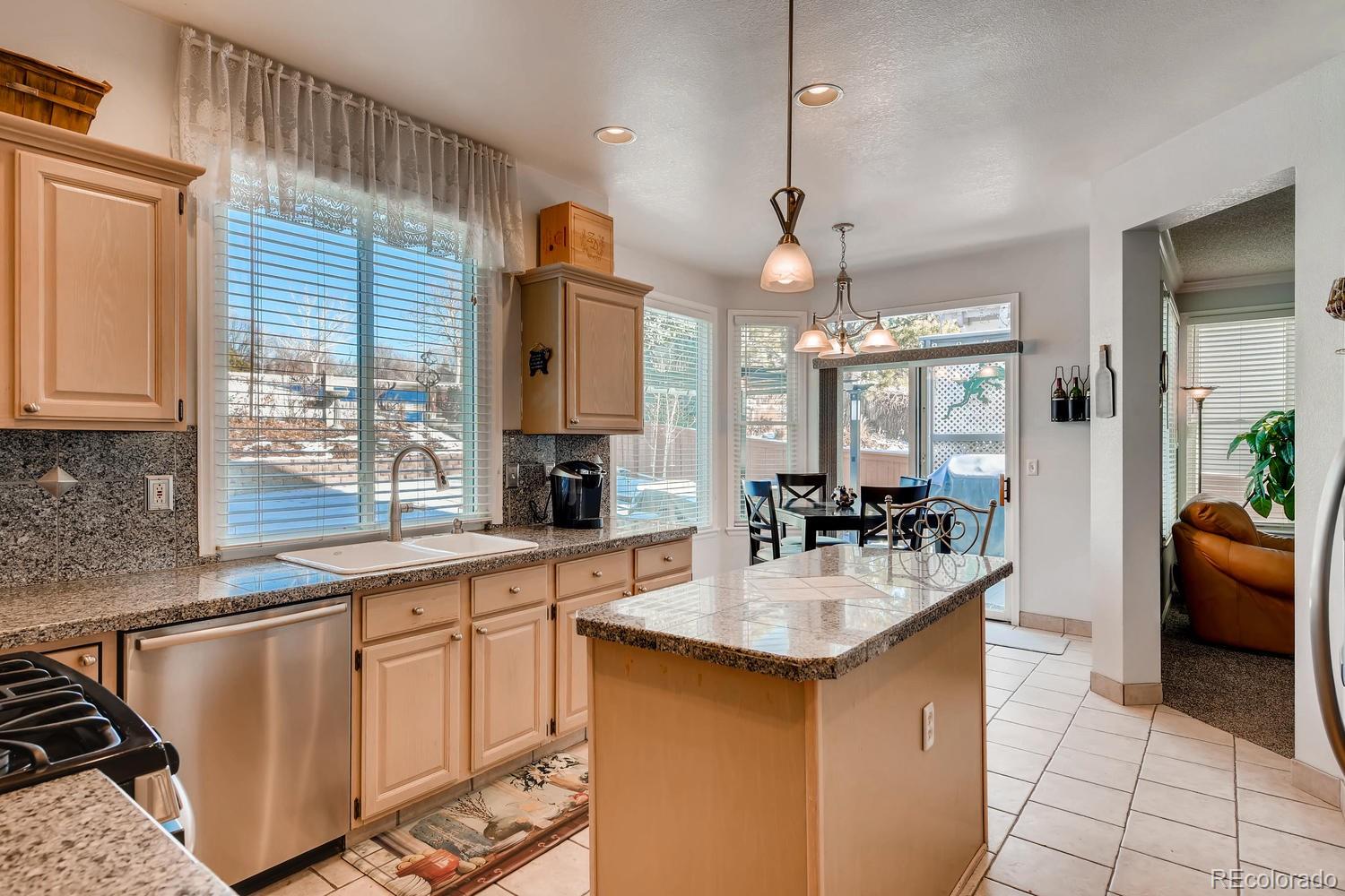 7009 Townsend Drive Highlands Ranch, CO 80130 - Photo 7 of 35 Gallery Image 7