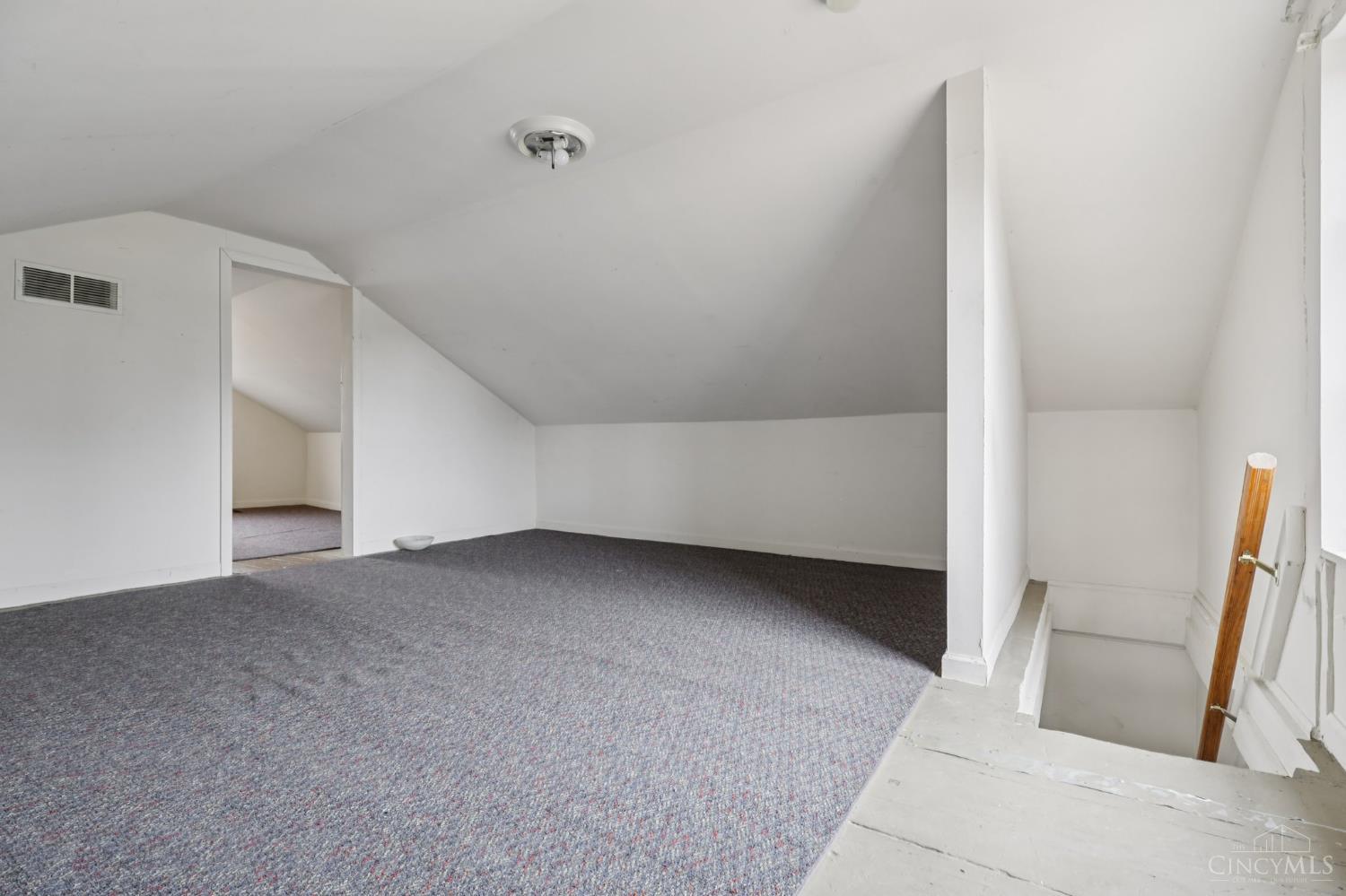 5250 Yeatman Road Cincinnati, OH 45252 - Photo 24 of 29 2nd floor walk through bedroom