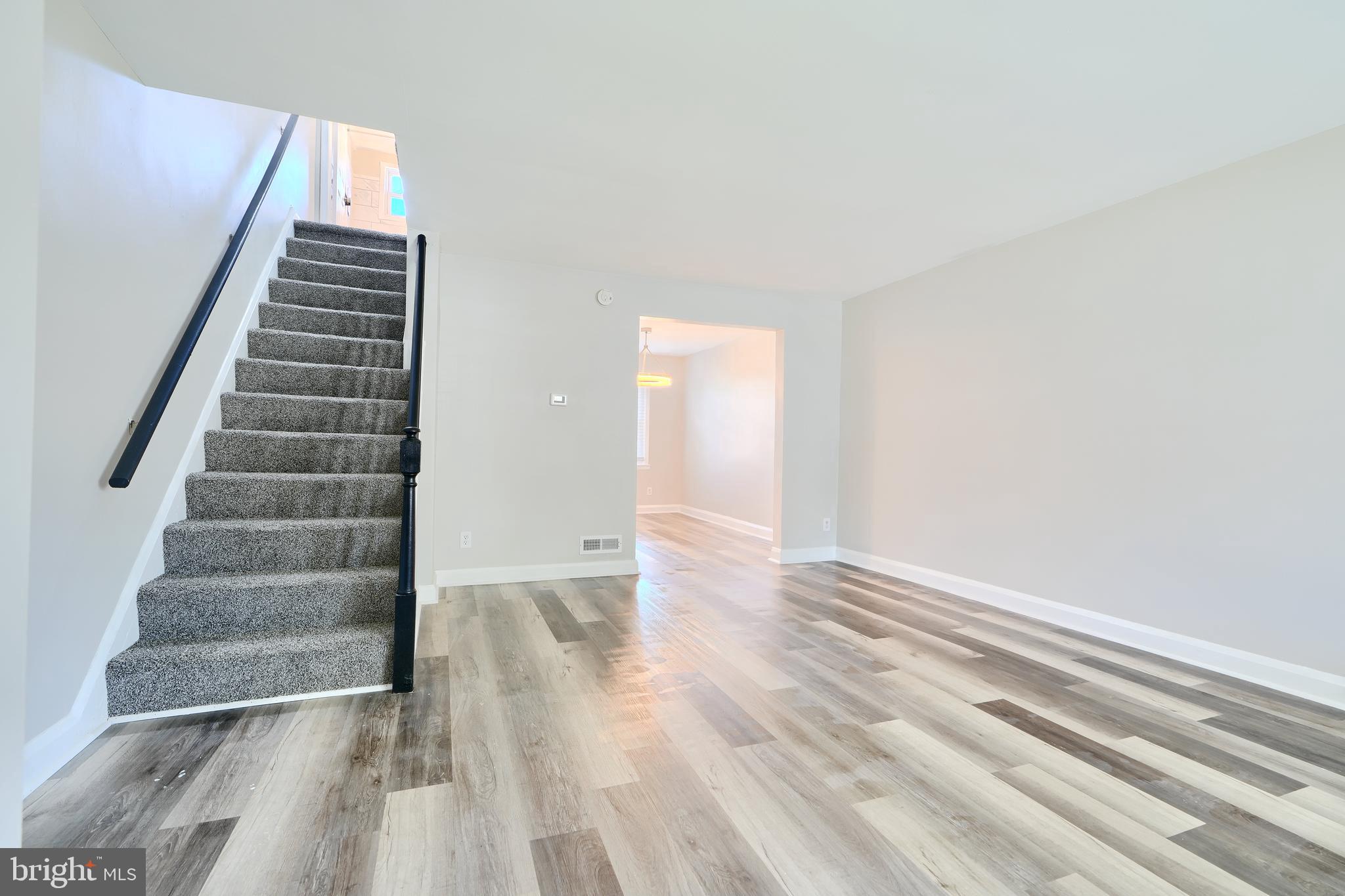 406 Torner Road Baltimore, MD 21221 - Photo 5 of 35 a view of an entryway
