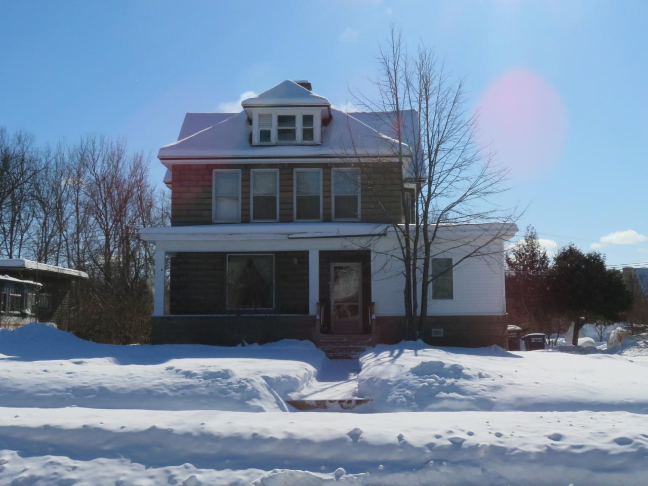 322 Dahl Street Rhinelander, WI 54501 - Photo 1 of 19 Gallery Image 1