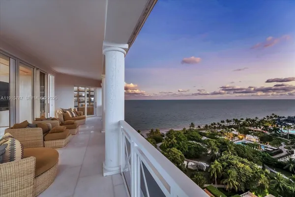 $26,000,000 | 430 Grand Bay Drive, Unit PH1AN, Key Biscayne, FL 33149
