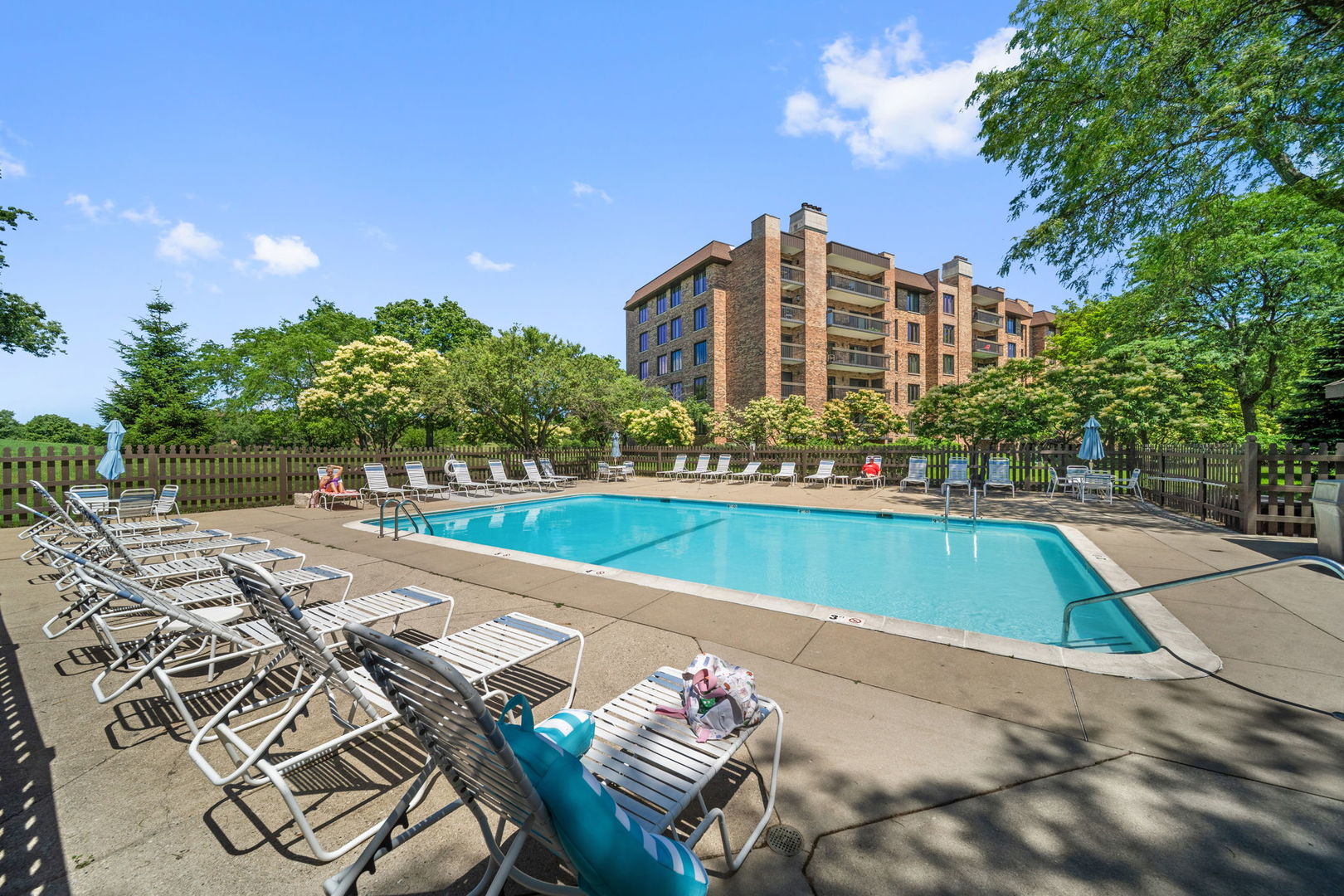3810 Mission Hills Road, Unit 401 Northbrook, IL 60062 - Photo 25 of 29