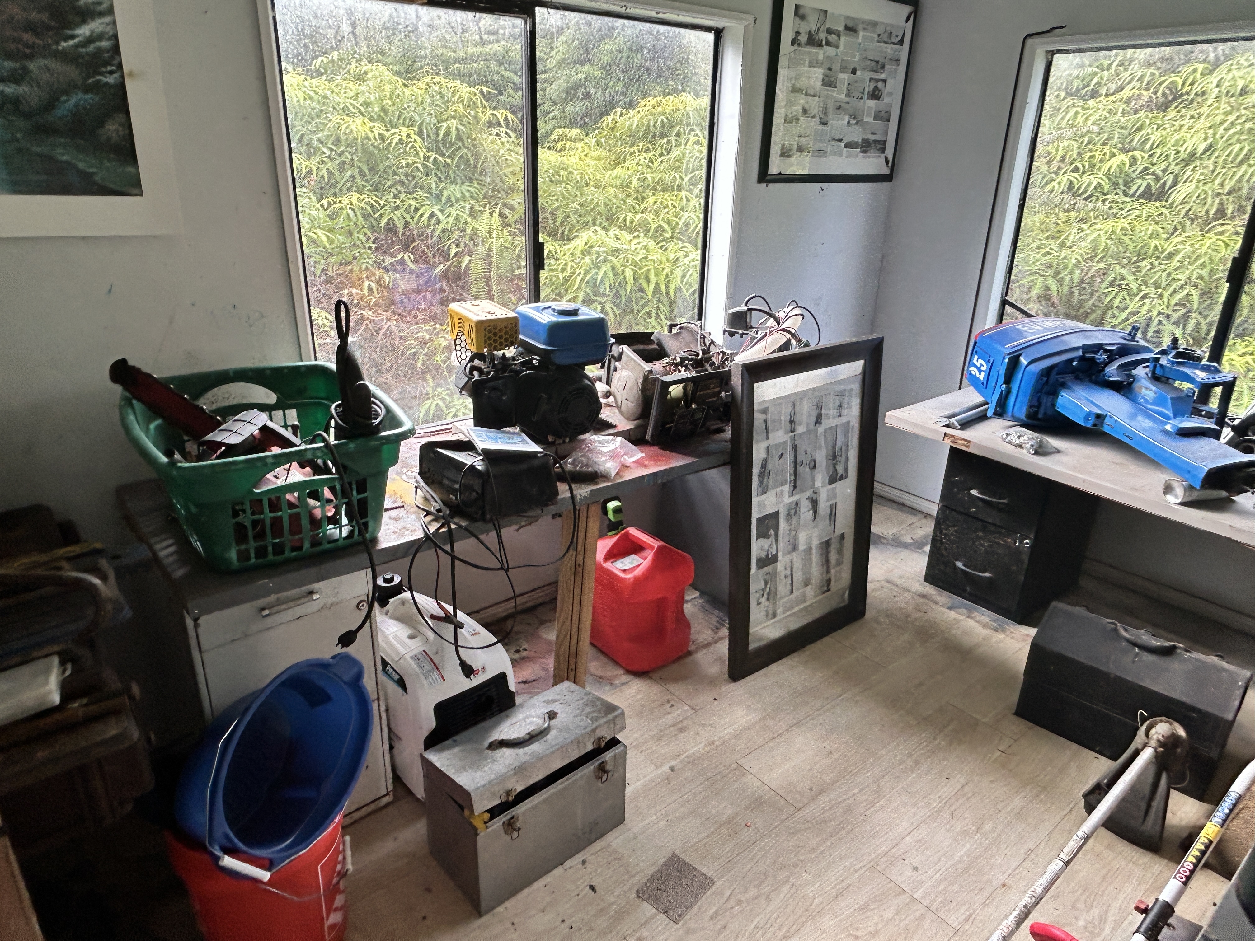 11-1834 Kolea Street Mountain View, HI 96771 - Photo 23 of 30 a room with furniture toys and a large window