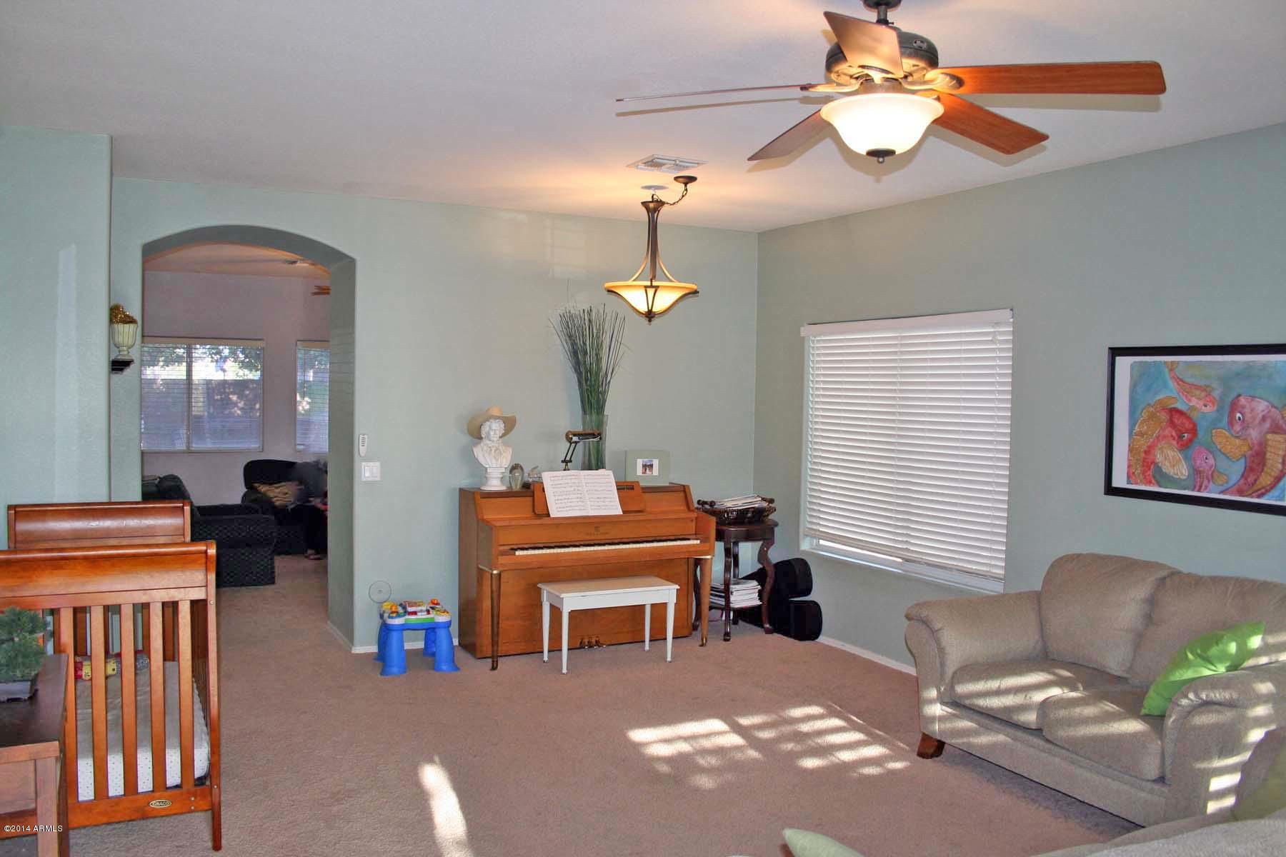 3318 South Wade Drive Gilbert, AZ 85297 - Photo 5 of 25 Dining Room