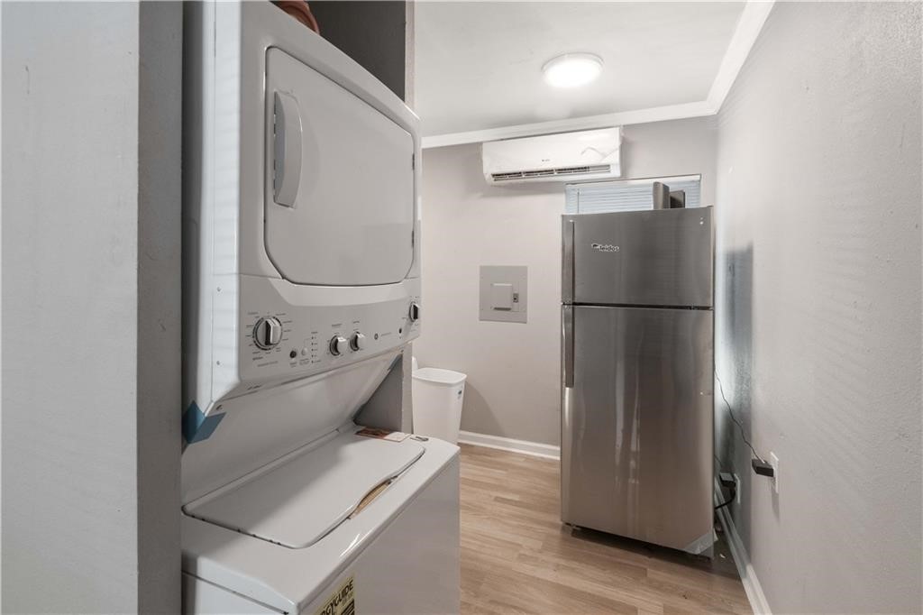 204 East 30th Street, Unit 201 Austin, TX 78705 - Photo 4 of 16