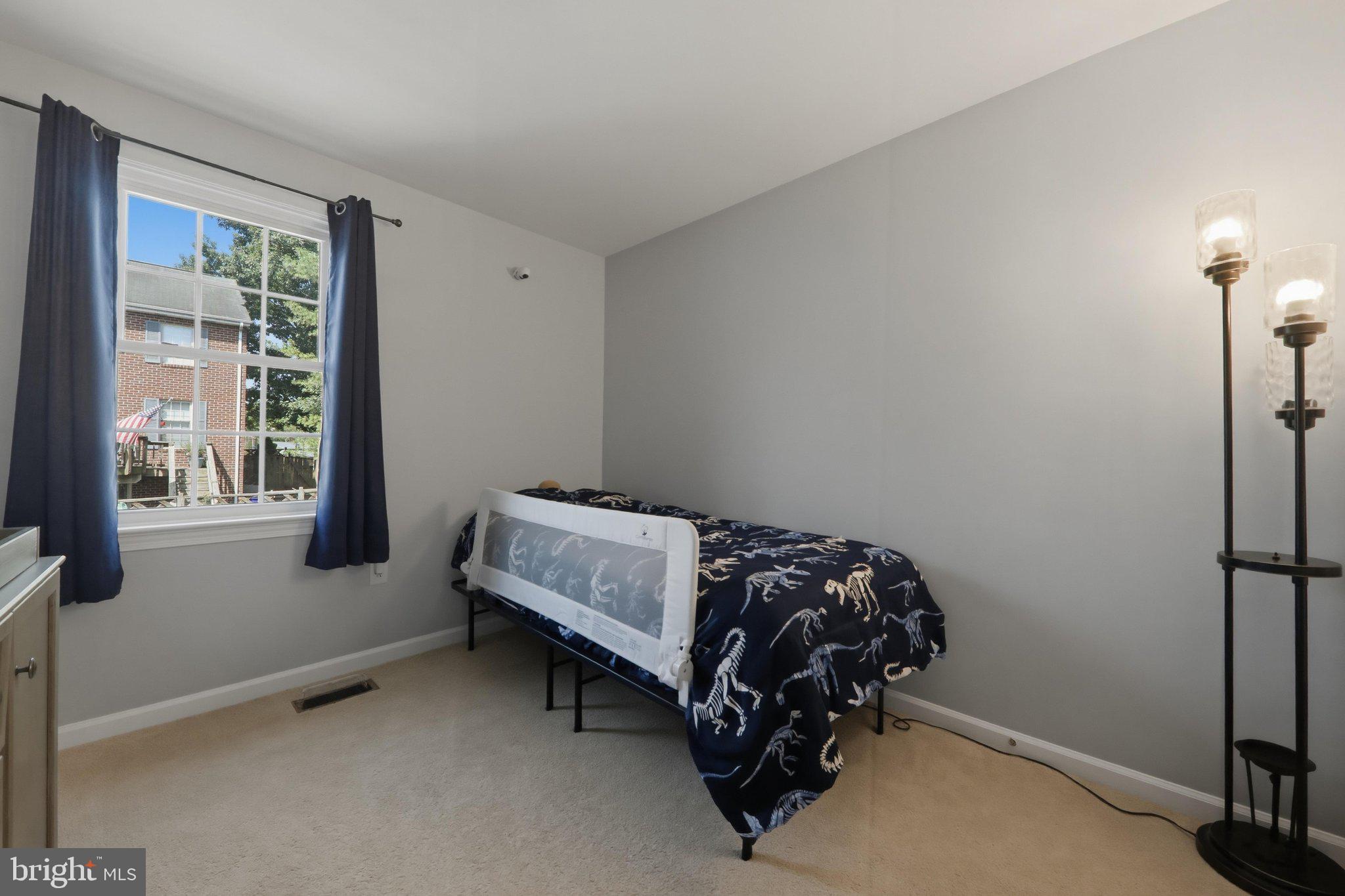 7998 Windsail Court Frederick, MD 21701 - Photo 28 of 38 Bedroom 4