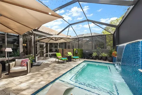 $1,695,000 | 4870 West W Boulevard, Unit 21, Naples, FL 34103