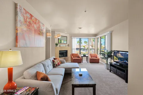 $650,000 | 10080 East Mountainview Lake Drive, Unit F261, Scottsdale, AZ 85258