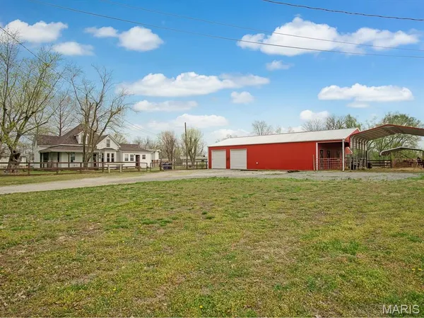 $340,000 | 1924 High Street, Chester, IL 62233