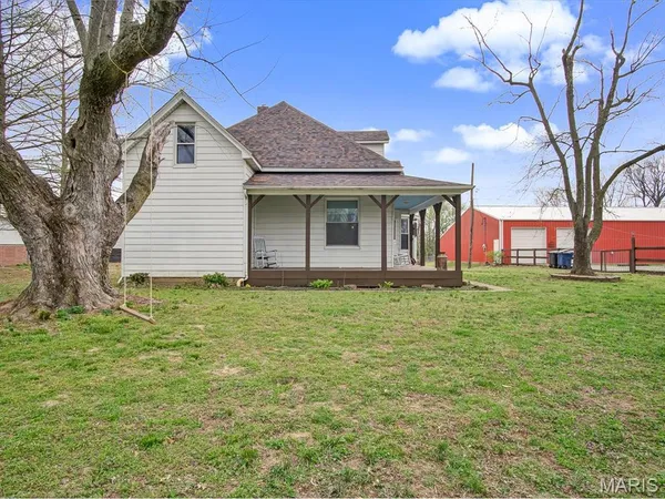 $340,000 | 1924 High Street, Chester, IL 62233