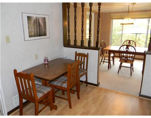 14 Sioux Road Bethel Park, PA 15241 - Photo 6 of 18 Dining Room.