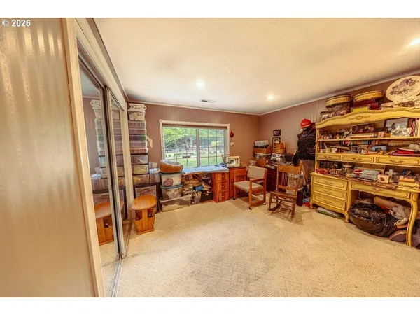 $550,000 | 1121 Yeust Road, Azalea, OR 97410