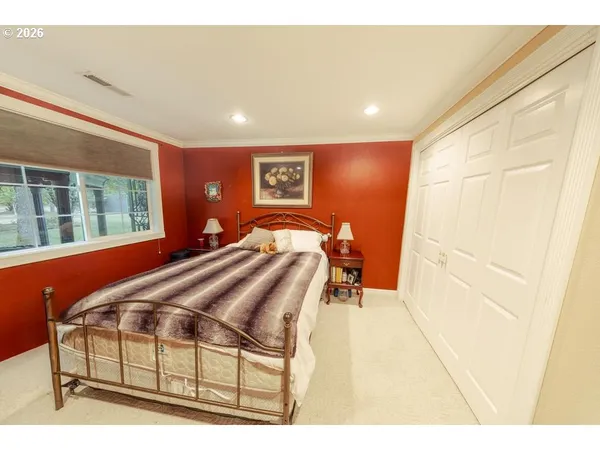 $550,000 | 1121 Yeust Road, Azalea, OR 97410