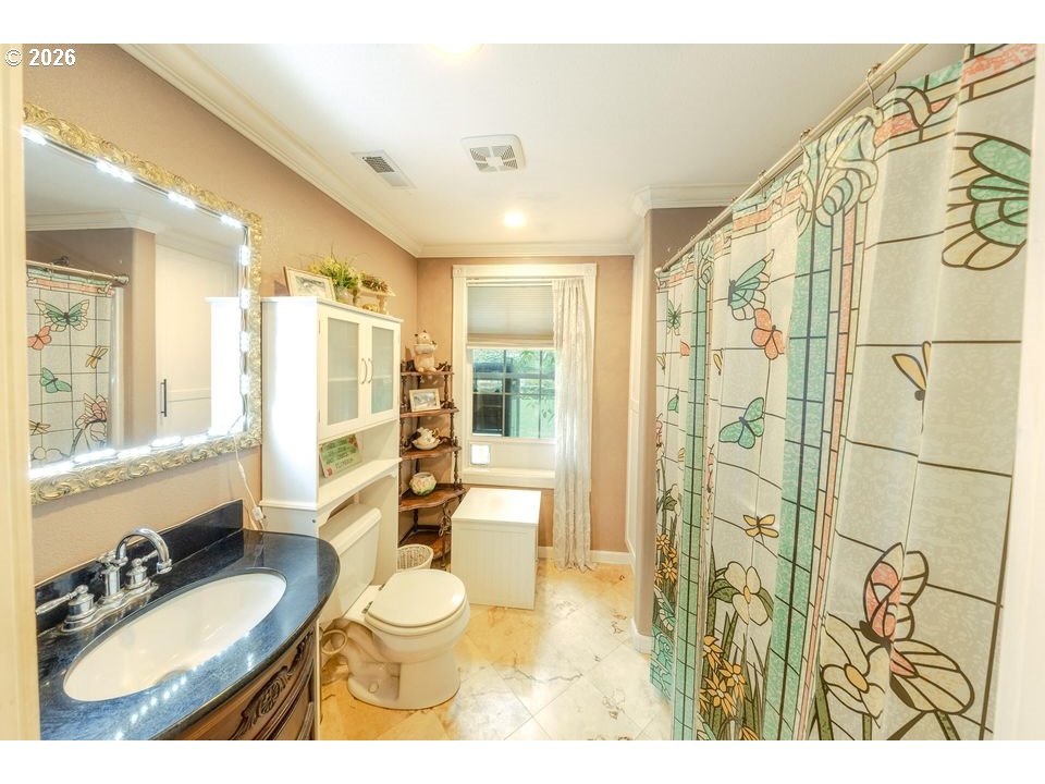 1121 Yeust Road Azalea, OR 97410 - Photo 21 of 48