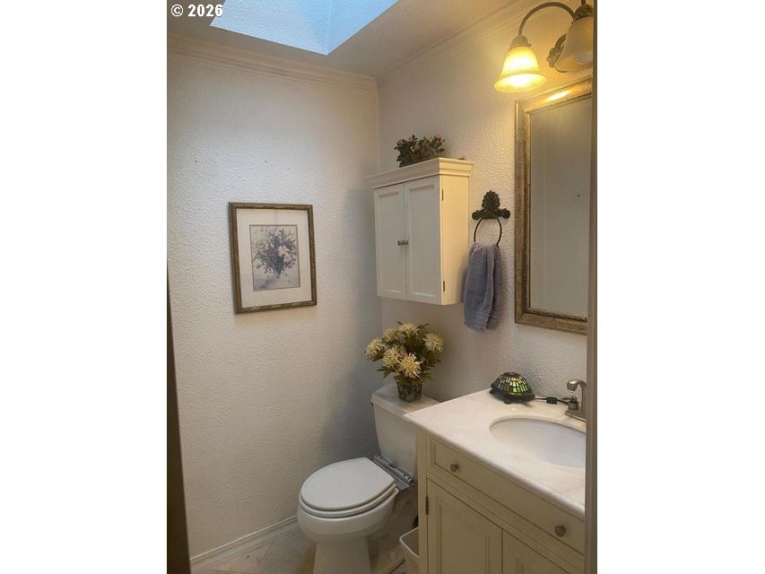 1121 Yeust Road Azalea, OR 97410 - Photo 22 of 48