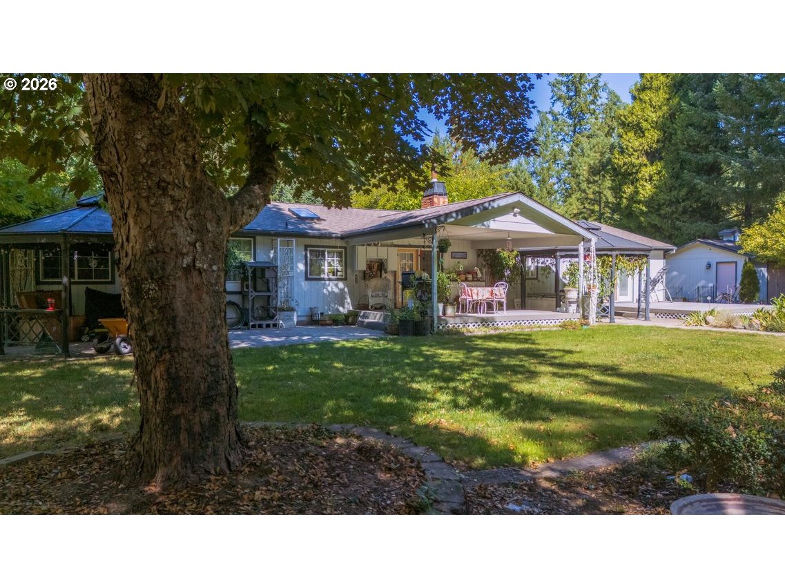 1121 Yeust Road Azalea, OR 97410 - Photo 26 of 48