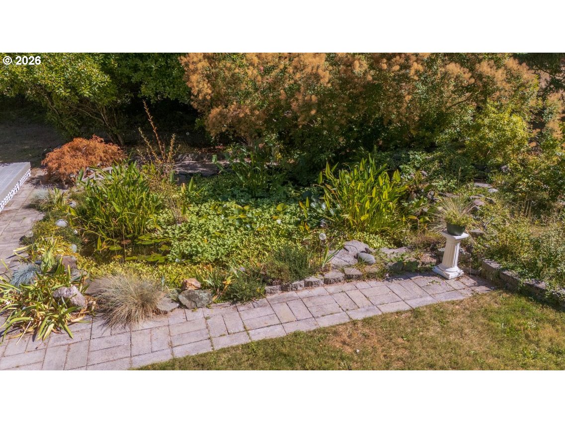 1121 Yeust Road Azalea, OR 97410 - Photo 28 of 48