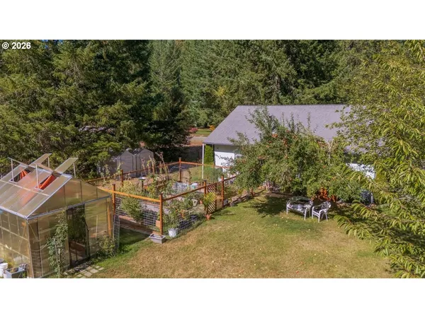 $550,000 | 1121 Yeust Road, Azalea, OR 97410